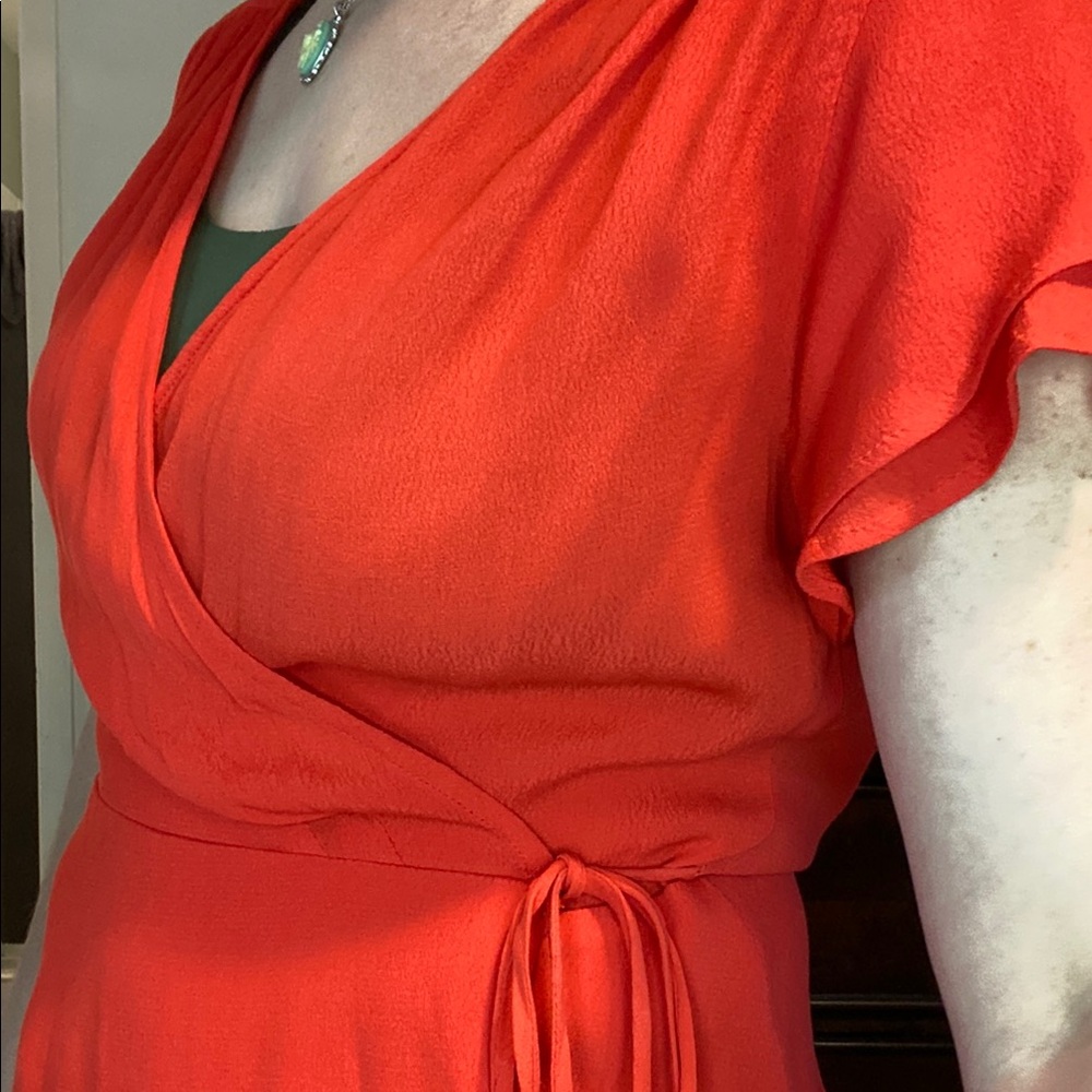 Gilli Red Wrap Blouse Flutter Sleeve Size Large